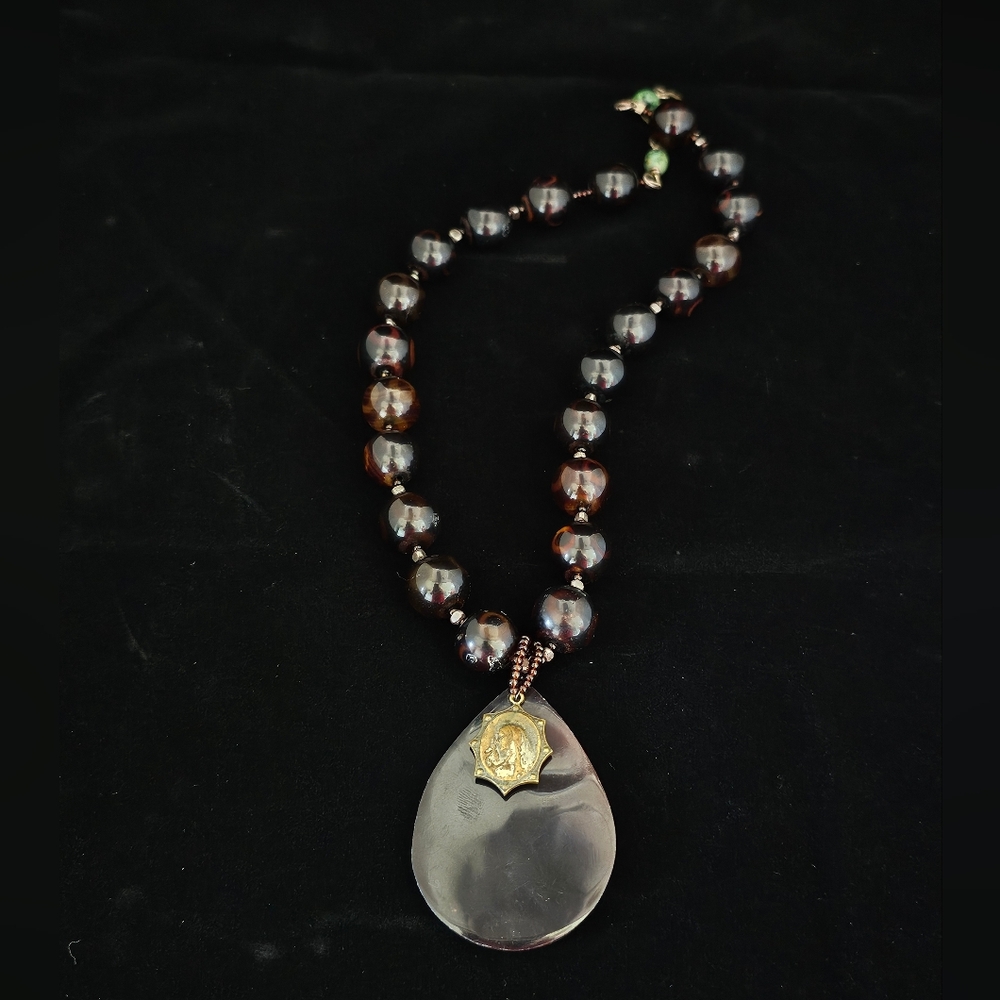 NWT Agate and Horn Religious Medal Necklace from Gallery Heirloom Series.